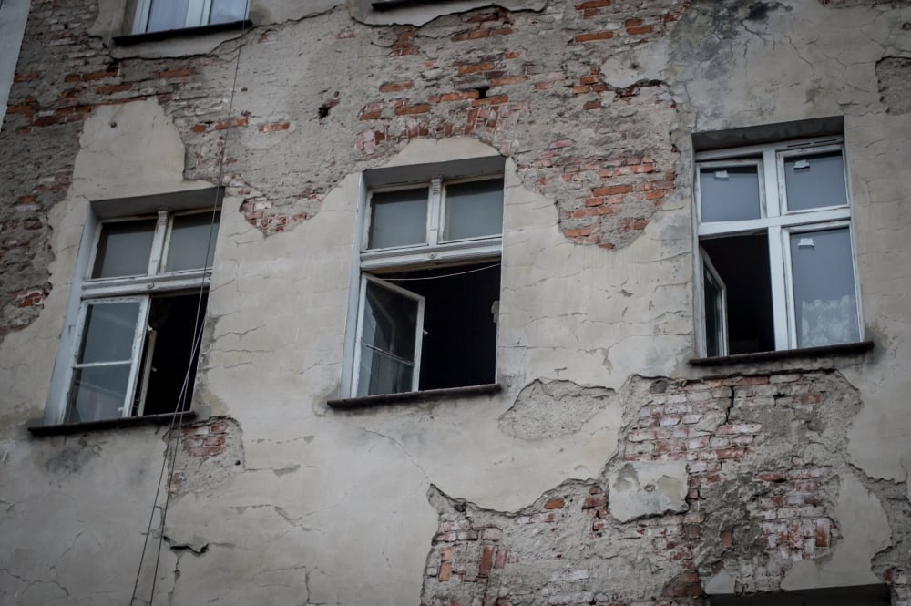 Pożar w kamienicy przy ulicy Kleczkowskiej. Dwie osoby nie żyją [ZDJĘCIA] - Fot. Andrzej Owczarek
