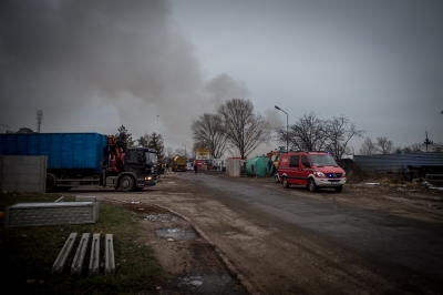 Pożar hali przy Szczecińskiej. Nielegalne składowisko działało od dwóch lat. Prokuratura umorzyła sprawę [FOTO] - 0