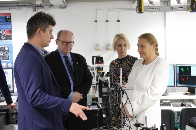 Nowoczesny sprzęt i nowe laboratoria Politechniki Wrocławskiej [FOTO] - 8