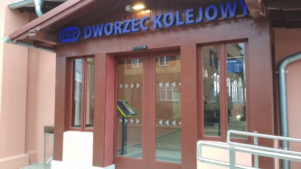 Pierwszy po wojnie remont dobiegł końca. Dworzec jak nowy [ZOBACZ]