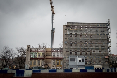 Co za widok. Zamiast kamienicy... szkielet! Spektakularny remont w centrum Wrocławia [ZOBACZ] - 32