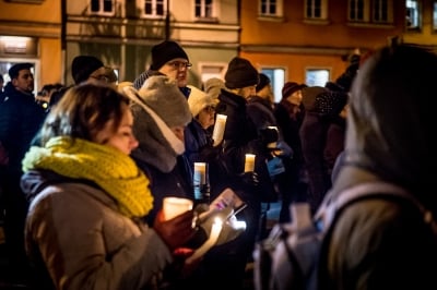 Wrocławianie żegnają prezydenta Gdańska Pawła Adamowicza [ZDJĘCIA] - 12