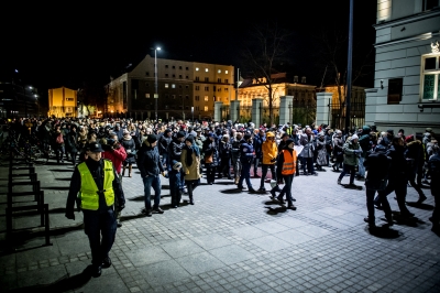 Wrocławianie żegnają prezydenta Gdańska Pawła Adamowicza [ZDJĘCIA] - 2