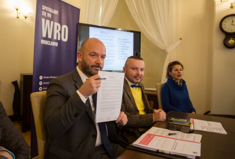 Wrocław ma być miastem bez barier. Powstało nowe biuro w magistracie - fot. wroclaw.pl