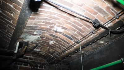 Co kryją podziemia pływalni przy Teatralnej we Wrocławiu? [WIDEO] - 11