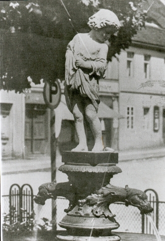 Zawidów: Anioł o kobiecych kształtach wywołał awanturę - 1