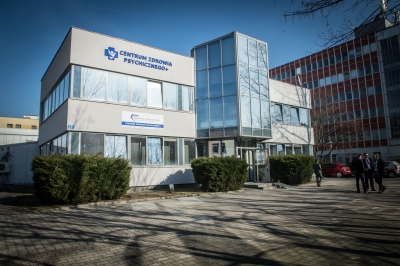 Wrocław: Można wejść "z ulicy" i od razu otrzymać pomoc. Otwarto Centrum Zdrowia Psychicznego + - 4