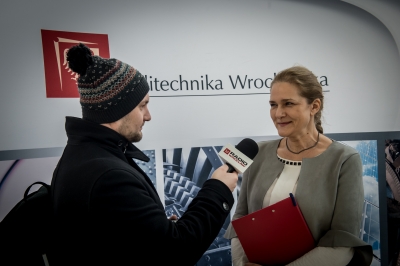 Obcokrajowcy zainaugurowali dziś letni semestr na Politechnice Wrocławskiej - 7