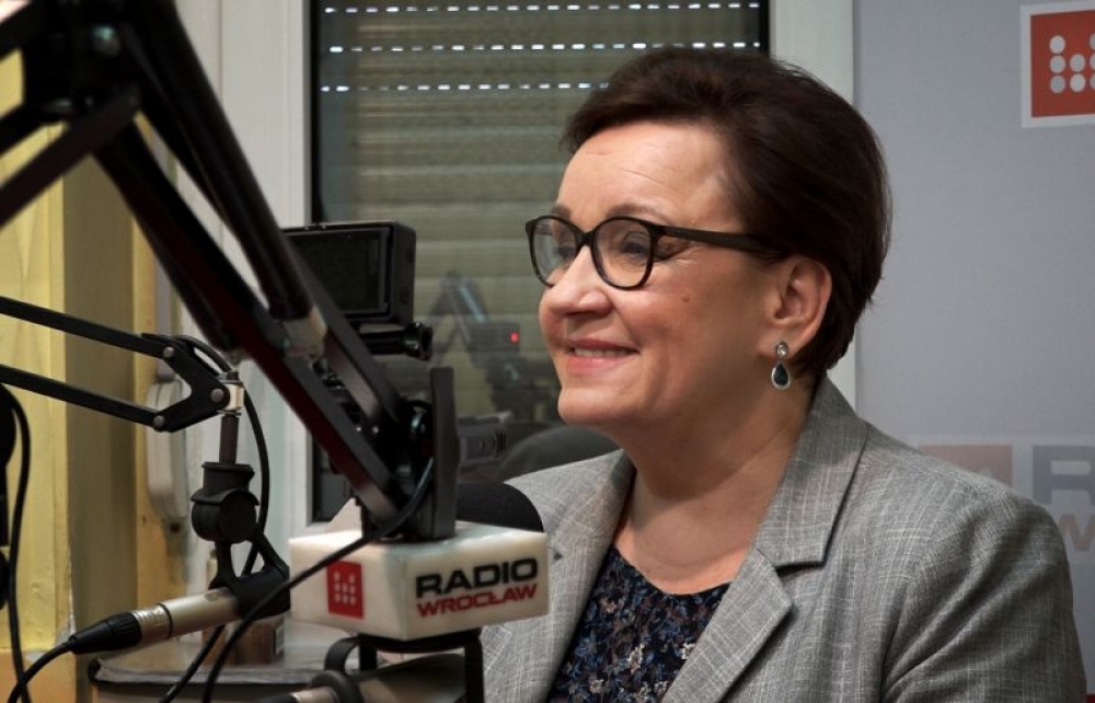 Rozmowa Dnia: Anna Zalewska: Egzaminy odbędą się na 100%, pan Broniarz ma do mnie telefon - (fot. Radio Wrocław)
