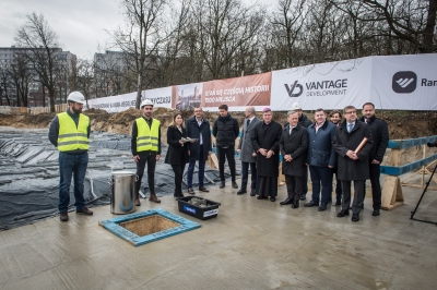 Kamień węgielny wmurowany na budowie Portu Popowice we Wrocławiu [FOTO] - 7