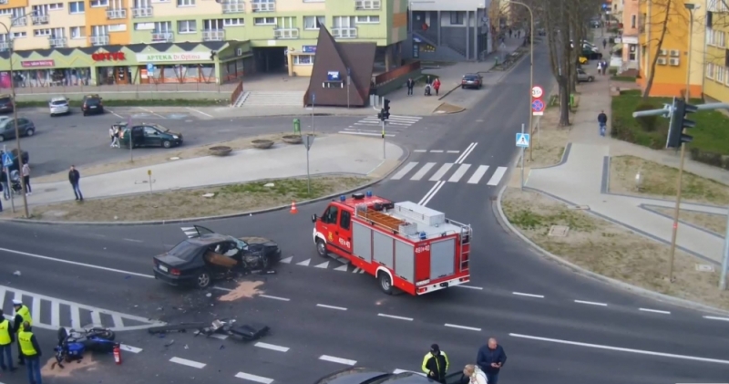 Groźny wypadek w Lubinie - Fot: Monitoring Miejski, 112 Polkowice