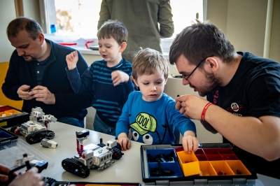 Wyjątkowe Dzieci uczą się podstaw robotyki [ZDJĘCIA] - 10