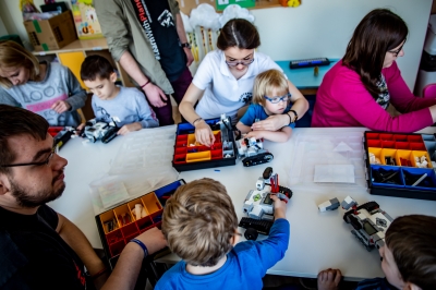 Wyjątkowe Dzieci uczą się podstaw robotyki [ZDJĘCIA] - 8