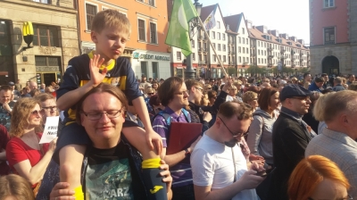 Wrocław: Pikieta poparcia dla nauczycieli