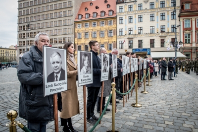Dolnoślązacy uczcili pamięć ofiar katastrofy smoleńskiej - 7