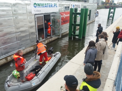 Największy transport stulecia we Wrocławiu, dopłynął do celu [WIDEO] - 11