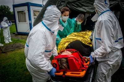 Wrocław: Służby zorganizowały ćwiczenia na wypadek użycia broni biologicznej - 12