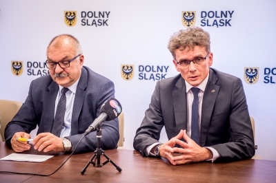 Wrocławskie uczelnie dołączają do e-świata [POSŁUCHAJ] - 1