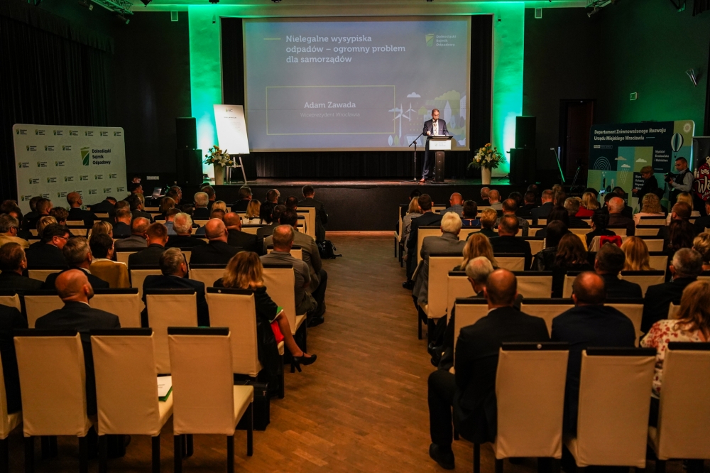 Dolnośląskie gminy chcą wspólnie walczyć z nielegalnymi wysypiskami odpadów – fot. Grzegorz Rajter