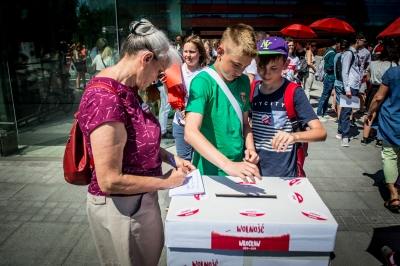 Wrocław: Uczniowie przy okrągłym stole [ZDJĘCIA] - 17