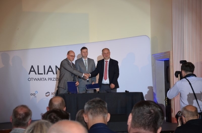 DRJ: ALIANS S35, czyli nowoczesna aglomeracja wzdłuż drogi ekspresowej - 11