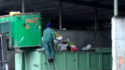 Jelenia Góra: Radni pochylili się nad wielkimi podwyżkami cen śmieci