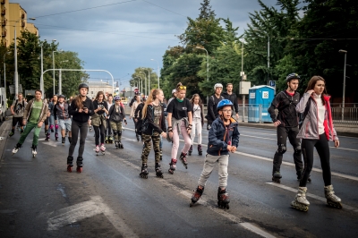 Przejazd rolkarzy przez miasto [ZDJĘCIA] - 0