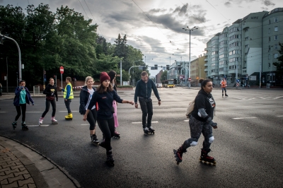 Przejazd rolkarzy przez miasto [ZDJĘCIA] - 12