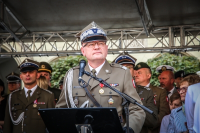 Oto nowi oficerowie. Ceremonia odbyła się na wrocławskim Rynku [ZDJĘCIA] - 1