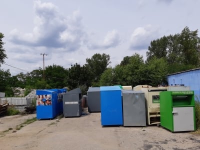 Wrocław: Wysyp nielegalnie stawianych kontenerów na odzież używaną - 6