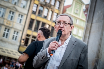 Wrocław: Manifestacja przeciw nienawiści pod pręgierzem [ZDJĘCIA] - 11