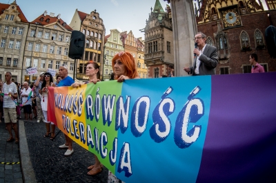Wrocław: Manifestacja przeciw nienawiści pod pręgierzem [ZDJĘCIA] - 12