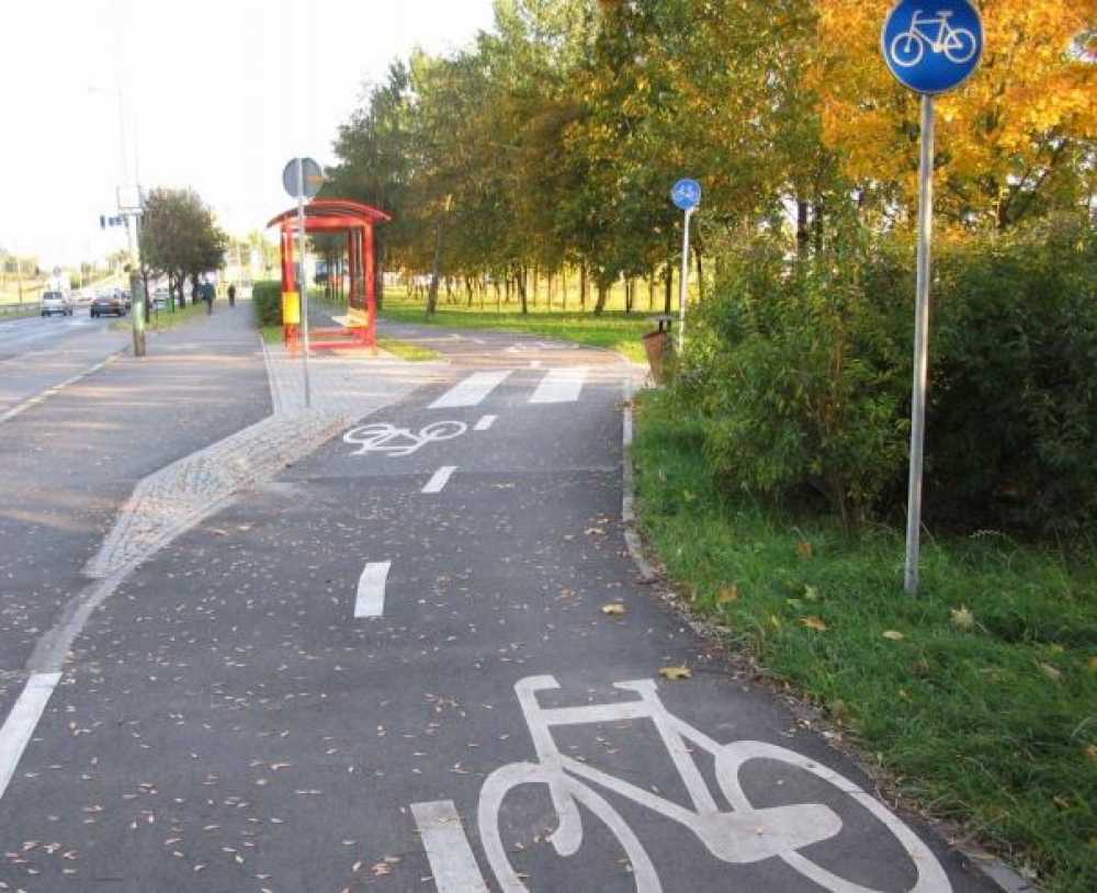 Legnica: Ścieżką rowerową przez całe miasto nie przejedziesz. Ale ma się to zmienić  - fot. Koncepcja przebiegu tras rowerowych dla Legnicy