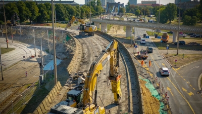Wrocław: Sporo utrudnień w ruchu drogowym. Rozbiórka estakady na pl. Społecznym [SPRAWDŹ, WIDEO Z DRONA] - 12