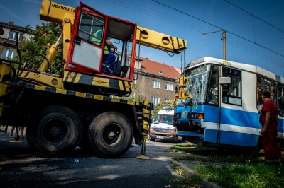 Wypadek autobusu z tramwajem na Tarnogaju [ZOBACZ] - 6