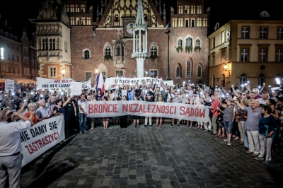 Manifestowali przeciwko hejtowi w Ministerstwie Sprawiedliwości [ZOBACZ] - 8
