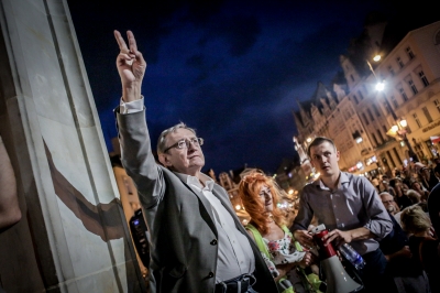 Manifestowali przeciwko hejtowi w Ministerstwie Sprawiedliwości [ZOBACZ] - 6