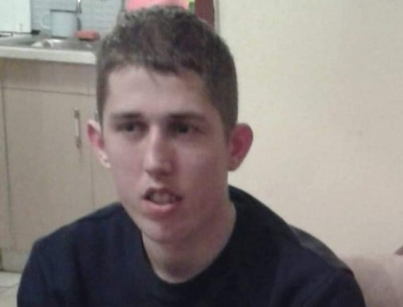 Artur Kuczera uciekł ze szpitala. 25-latek jest chory i potrzebuje pomocy - (fot. mat. policji)