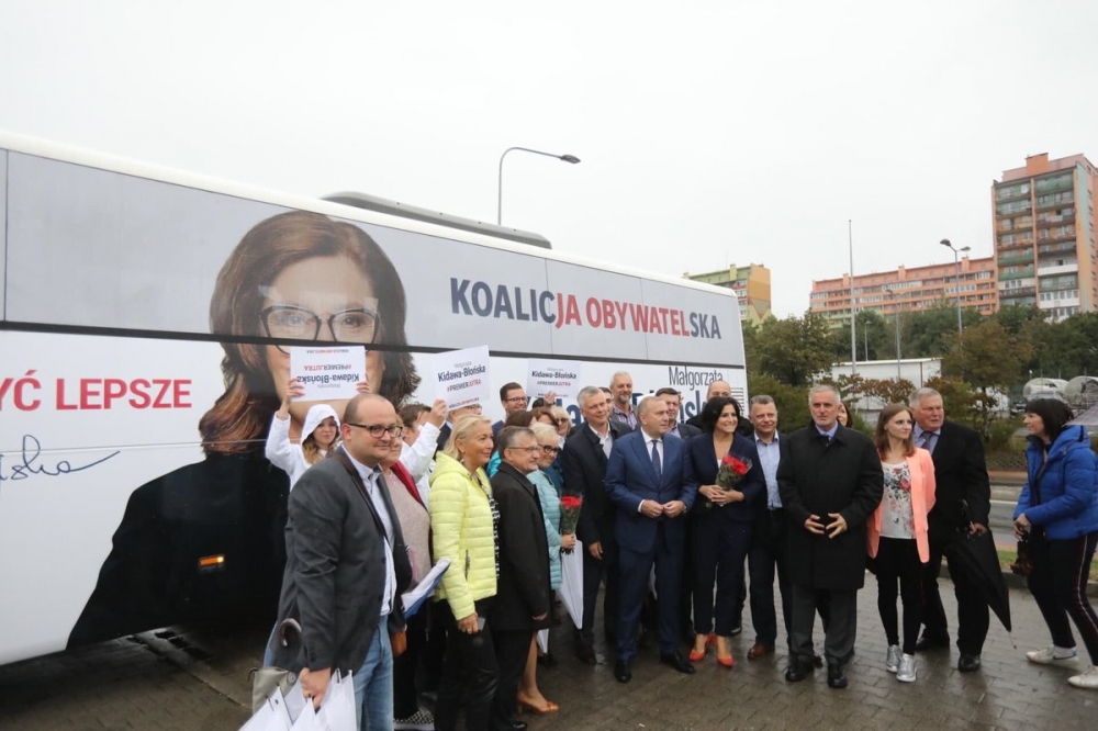 Koalicja Obywatelska rozpoczęła kampanię wyborczą w Wałbrzychu - fot. Twitter @Platforma_org