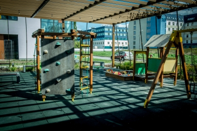 Dzieci z Przylądka Nadziei mają nowy, ekologiczny plac zabaw [ZDJĘCIA] - 0