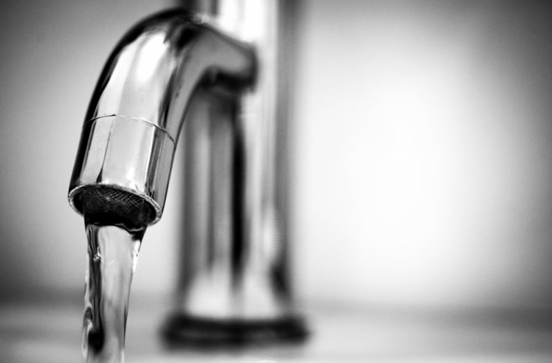 Skażona woda w Szklarskiej Porębie - fot. pixabay (zdjęcie ilustracyjne)