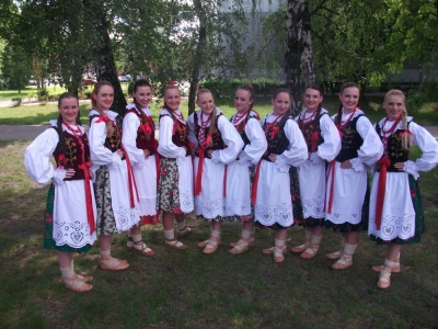 Moda na folklor? Coraz młodsi chcą tańczyć i śpiewać w zespołach ludowych