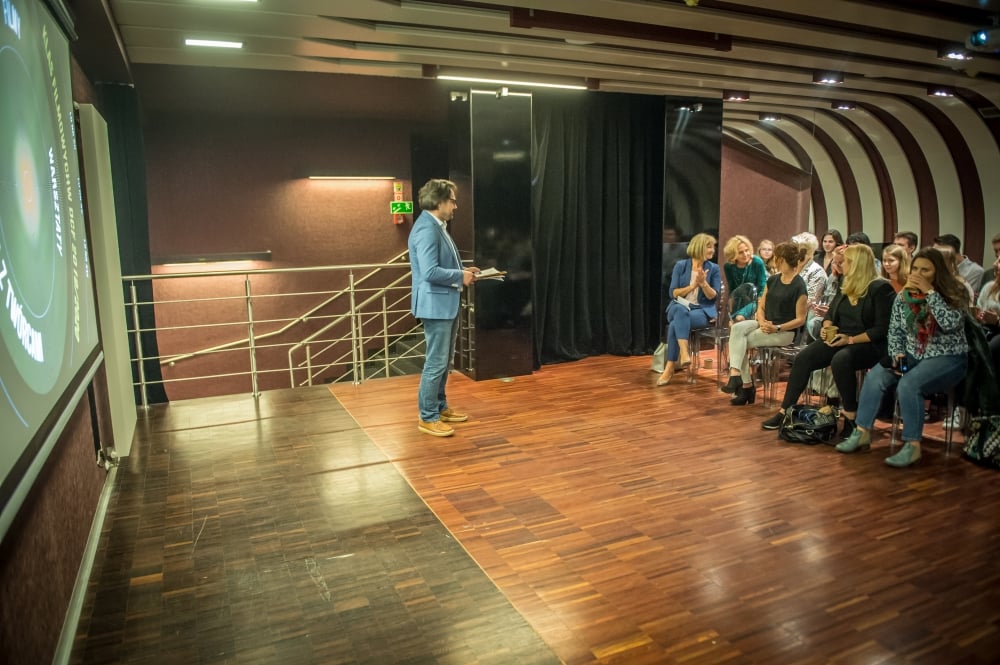 Uczniowie wrocławskich lice&oacute;w na zajęciach filmowych