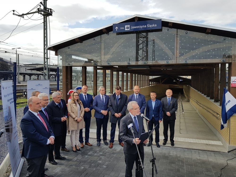 Otwarto wyremontowaną stację kolejową w Jaworzynie Śląskiej 