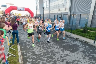 Wrocław: Ponad 750 osób wystartowało w Biegu Uniwersytetu Medycznego  - 11