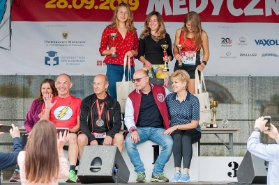 Wrocław: Ponad 750 osób wystartowało w Biegu Uniwersytetu Medycznego  - 31