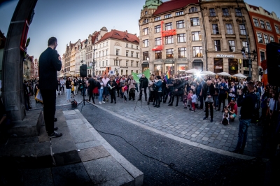 "MEN do tablicy." Manifestacja nauczycieli na wrocławskim rynku - 4