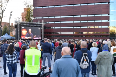Wrocław przywitał Olgę Tokarczuk [WIDEO i ZDJĘCIA] - 14