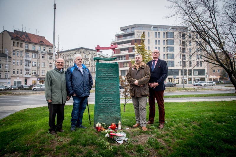 We Wrocławiu upamiętniono ofiary rewolucji węgierskiej – fot. Andrzej Owczarek