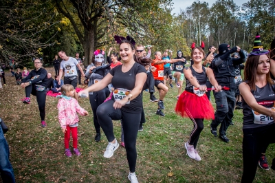 Kolorowo i na sportowo. Za nami Bieg Halloween Radia Wrocław w Parku Grabiszyńskim - 28